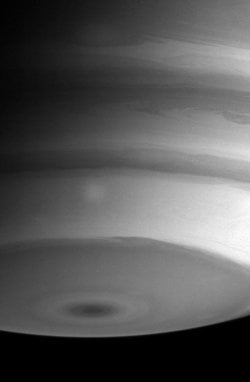 Cassini'den Güney Satürn