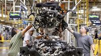 Trump Offers Tariff Relief on Auto Parts During Michigan Stop