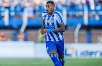 Com um a mais, Avaí busca empate com Chapecoense e conquista a 19ª taça do Catarinense