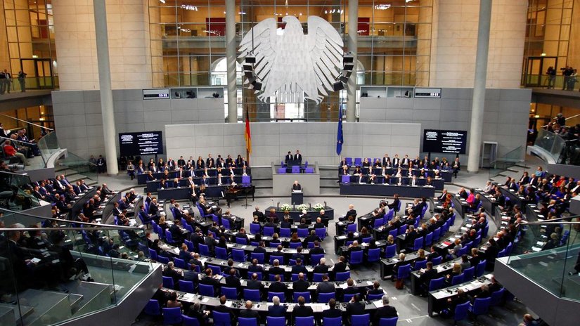 Her Şey Politiktir: Neden Politikaya İhtiyaç Duyarız?