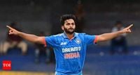 IPL 2025: Shardul Thakur set to replace Mohsin Khan at Lucknow Super Giants; Mayank Yadav remains 50-50 | Cricket News - The Times of India