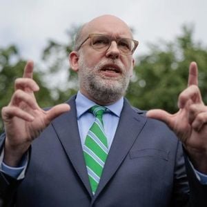 Trump Administration Begins Unprecedented Federal Worker Layoffs