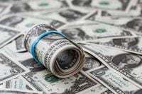 US Dollar Forecast: Will DXY Hold 99.10 Support as GDP and PCE Data Loom?