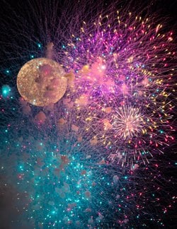 Havai Fişekler Süper Ay'a Karşı