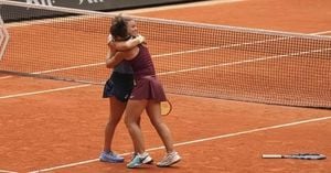 Errani And Paolini Capture French Open Doubles Title