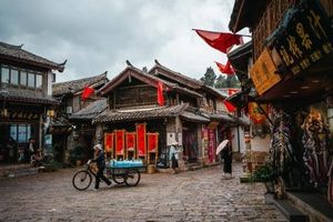 China Faces Record Holiday Travel Amid Unrest
