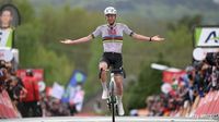 Tadej Pogacar Crushes The Competition: Wins Flèche Wallonne 2025 - FloBikes