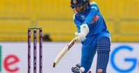 India beats Pakistan in women's Cricket World Cup with disputed dismissal and no handshakes