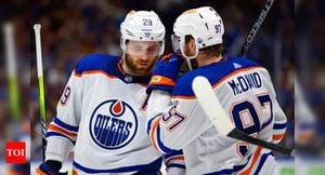 Oilers Face Dire Situation As McDavid And Draisaitl Sit Out