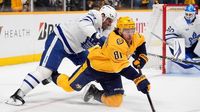 John Tavares scores goal No. 30, Maple Leafs lead Predators 2-0: Live updates