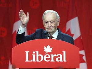 Jean Chrétien Predicts Liberal Victory In Upcoming Election