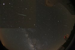Tenerife Üzerinde Kıvrılan Bir Meteor İzi