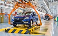 Lada Vesta и Largus начали красить в новый, «капитанский» цвет