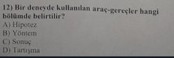 Bir deneyde kullanılan araç-gereçler hangi bölümde belirtilir?