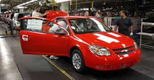 GM Canada Lays Off Workers Amid Production Challenges