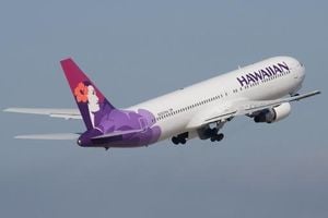 Hawaiian Airlines Expands Flights And Launches Dreamliner