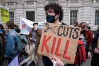 Looming benefits cuts to universal credit and PIP 'to have disastrous consequences'