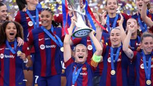 Barcelona Women Triumph Over Valencia With Late Penalty