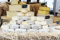 British tourists banned from bringing meat and cheese back from Europe