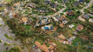 Severe Weather Prompts Tornado Warnings Across East Tennessee