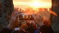 Celebración del equinoccio de primavera en Stonehenge | FOTOS