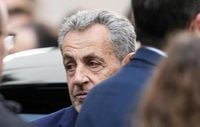 Nicolas Sarkozy: This repeat offender who wrote to him while he was in prison