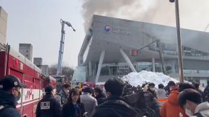 Fire Erupts At South Korea's National Hangeul Museum