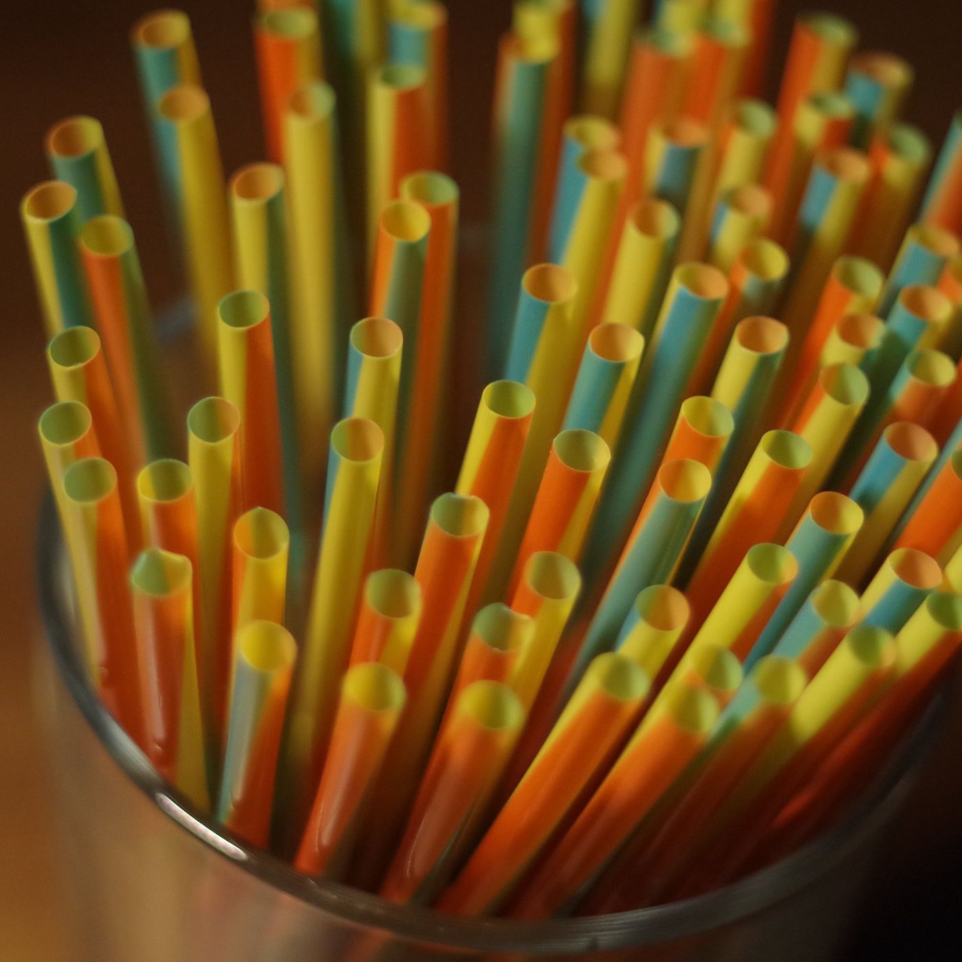 Kâğıt Pipetler Çevreye Plastik Pipetlerden Daha Çok Zarar Veriyor Olabilir!