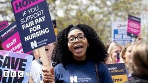 Nurses Overwhelmingly Reject Government Pay Offer This Year