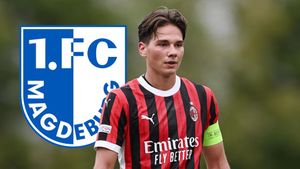 Dariusz Stalmach Joins 1. FC Magdeburg From AC Milan