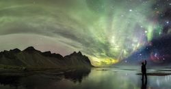Bir Fotoğrafçı Aurora ve Orion'u Roman Metoduyla Birlikte Yakalıyor