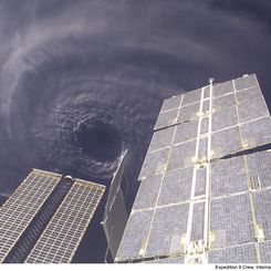  Hurricane Ivan from the Space Station 