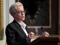 Trump to deploy 200 National Guard troops to Oregon as state leaders sue