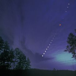 A Total Lunar Eclipse Over North Carolina