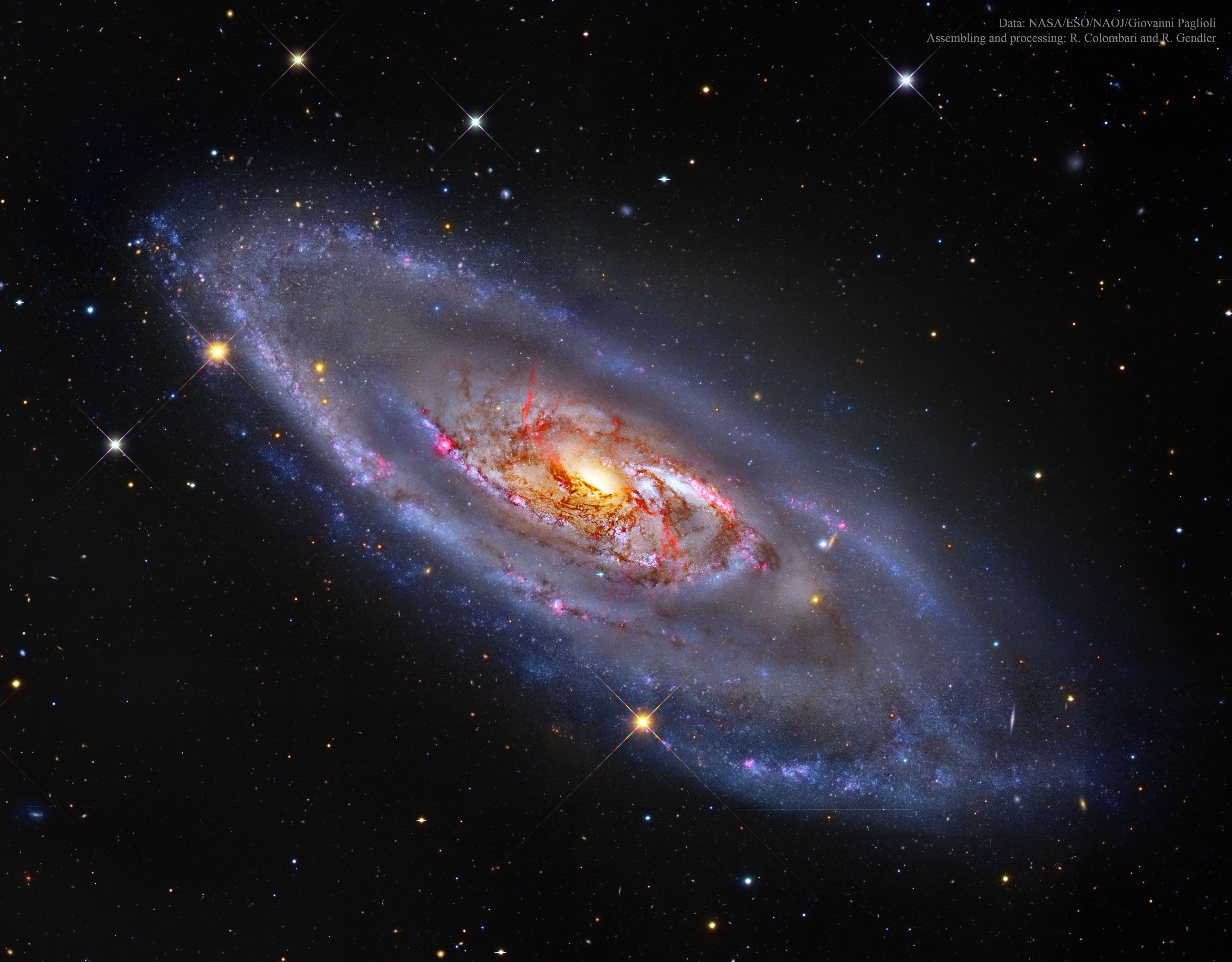  M106: A Spiral Galaxy with a Strange Center 