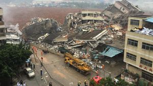 Rescue Efforts Intensify For Missing Workers At Chinese Railroad Site