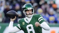 Aaron Rodgers says he'd play for $10 million