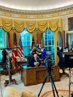 Trump Orders Israeli Bombing Halt After Hamas Moves