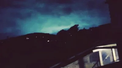 Deprem Işıkları: Depremler Sırasında Neden Gökyüzünde Işıklar Beliriyor?