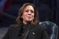 Kamala Harris boasts about herself despite loss to Trump — and is immediately mocked