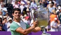 Carlos Alcaraz aiming to emulate tennis icons as he returns to The Queen's Club