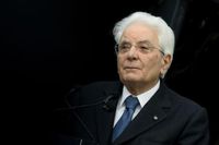 Sergio Mattarella ricoverato, intervento programmato