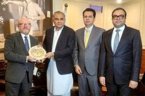 Pakistan And Poland Deepen Ties On Border Security