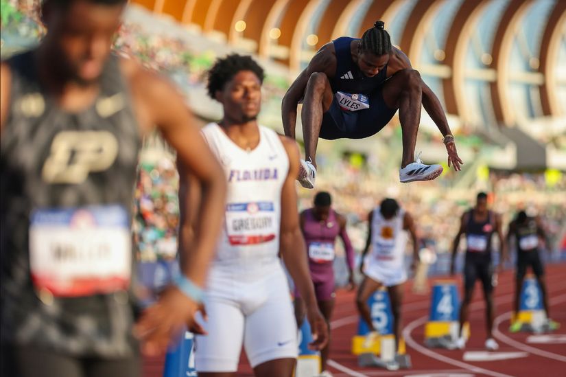 Noah Lyles, 200 metrede Usain Bolt'a ait rekoru kırmayı umuyor.