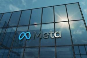 Meta Unveils Hypernova Smart Glasses With Display