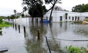 Cold Front Brings Warnings For Western And Northern Cape