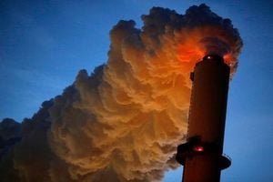 Trump Policies Drive Up US Electricity Bills