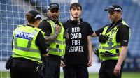 Ireland joins calls to ban Israel from European football