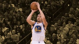 Klay Thompson Shines With 21 Points Against Wizards