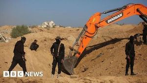 Israel Receives Hostage Remains Amid Gaza Ceasefire Tensions